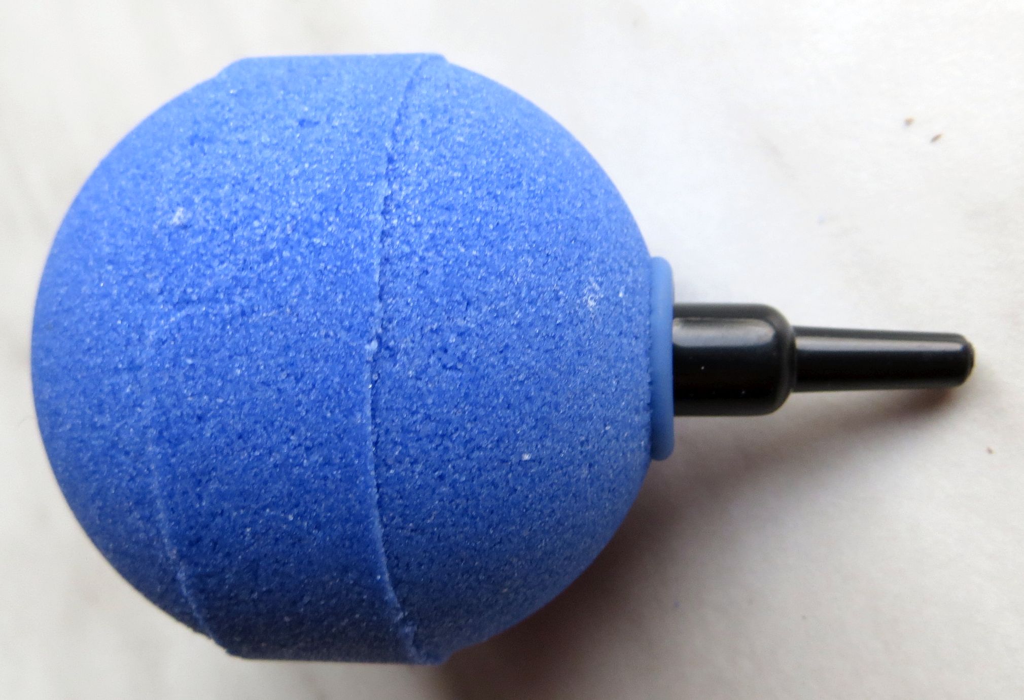 Sprudelstein rund ,blau, 5 cm