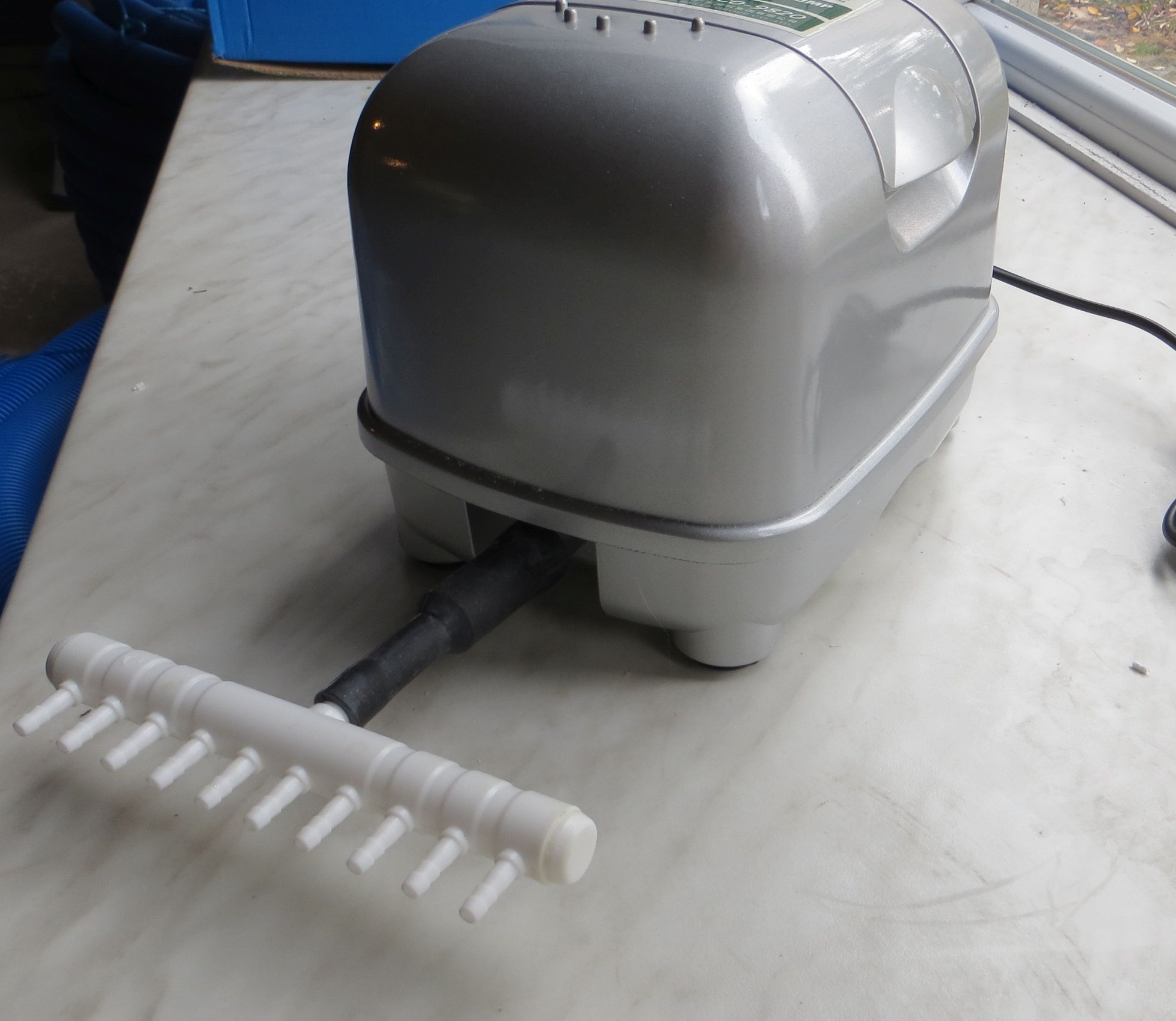 Membranluftpumpe 9820 Membranluftpumpe 9820