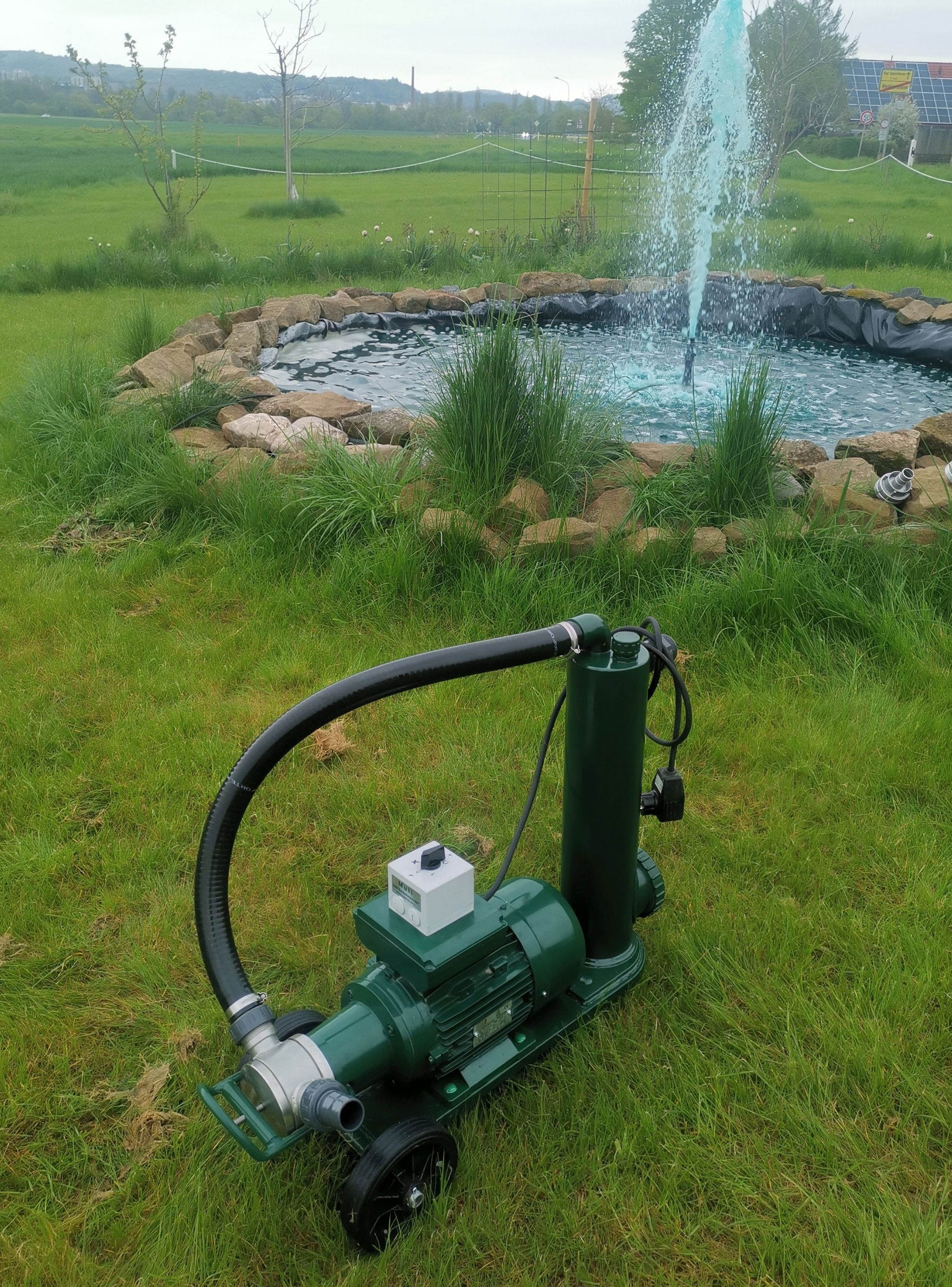 Schlamm Muli 12000 fahrbar mit Steinabscheider Schlamm Muli 12000 fahrbar mit Steinabscheider