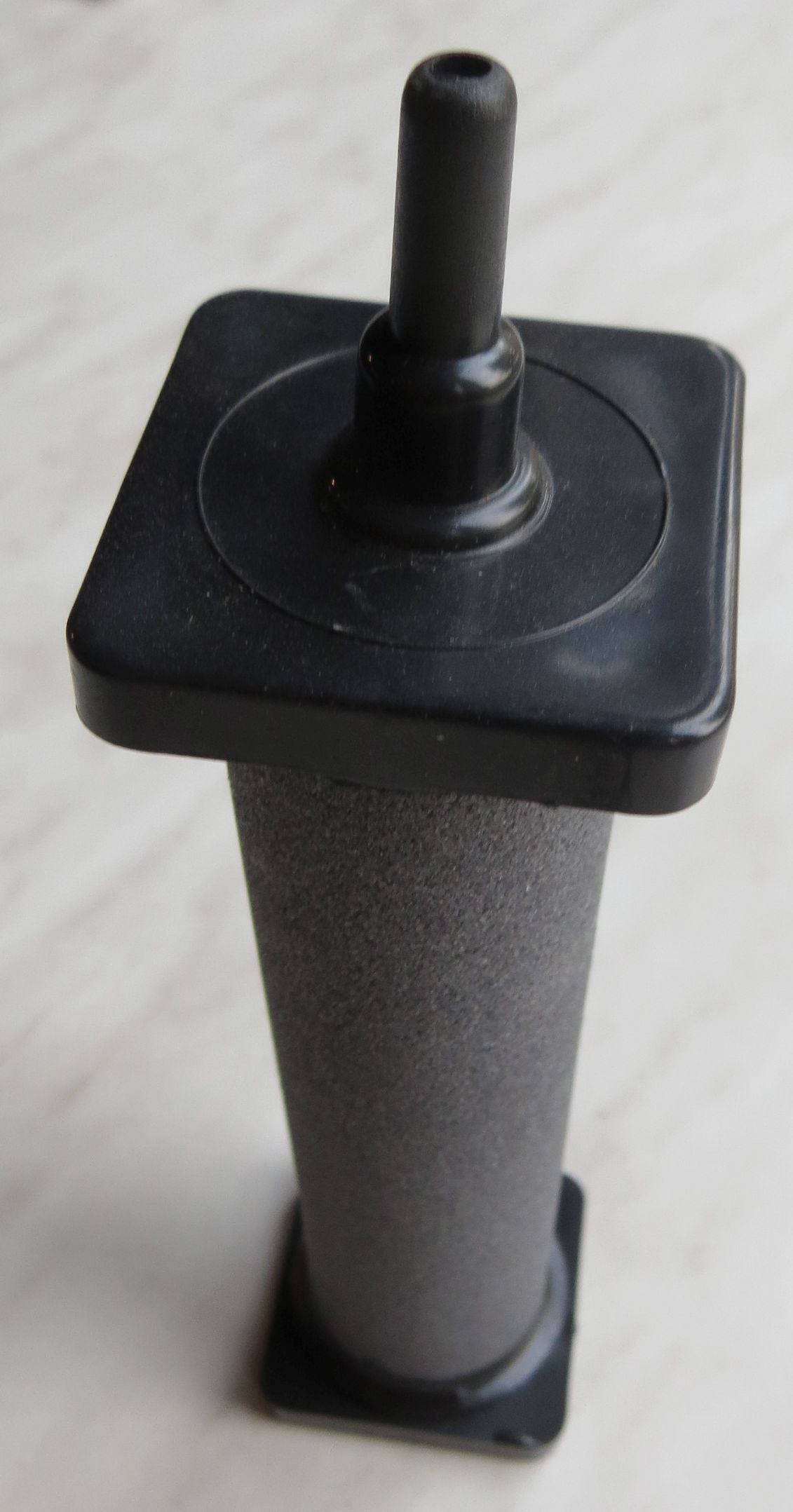 Sprudelzylinder 13 cm gesintert Sprudelzylinder 13 cm gesintert